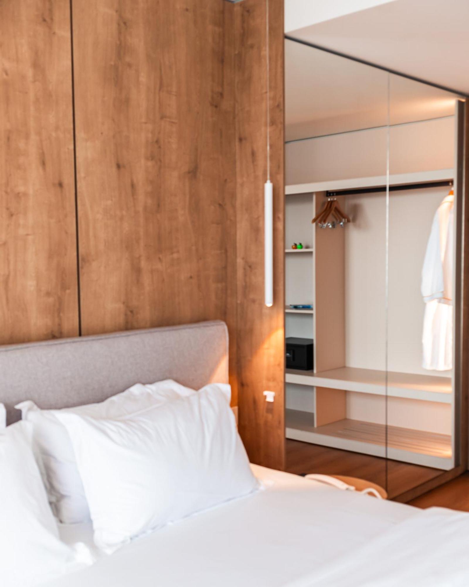 Vale 4* Sarandë